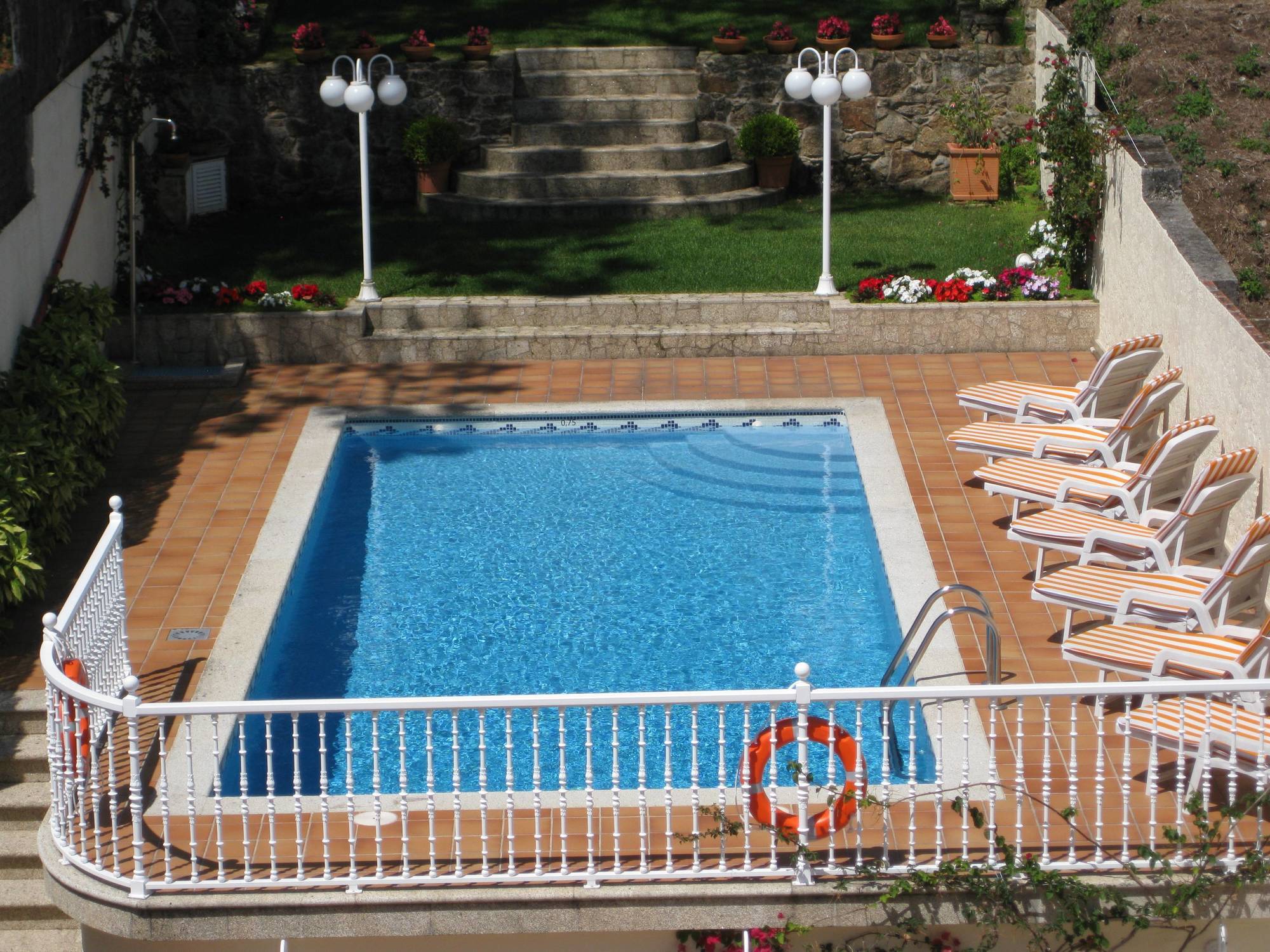 Apartamentos Maritimo Suites-Solo Adultos O Grove Einrichtungen foto